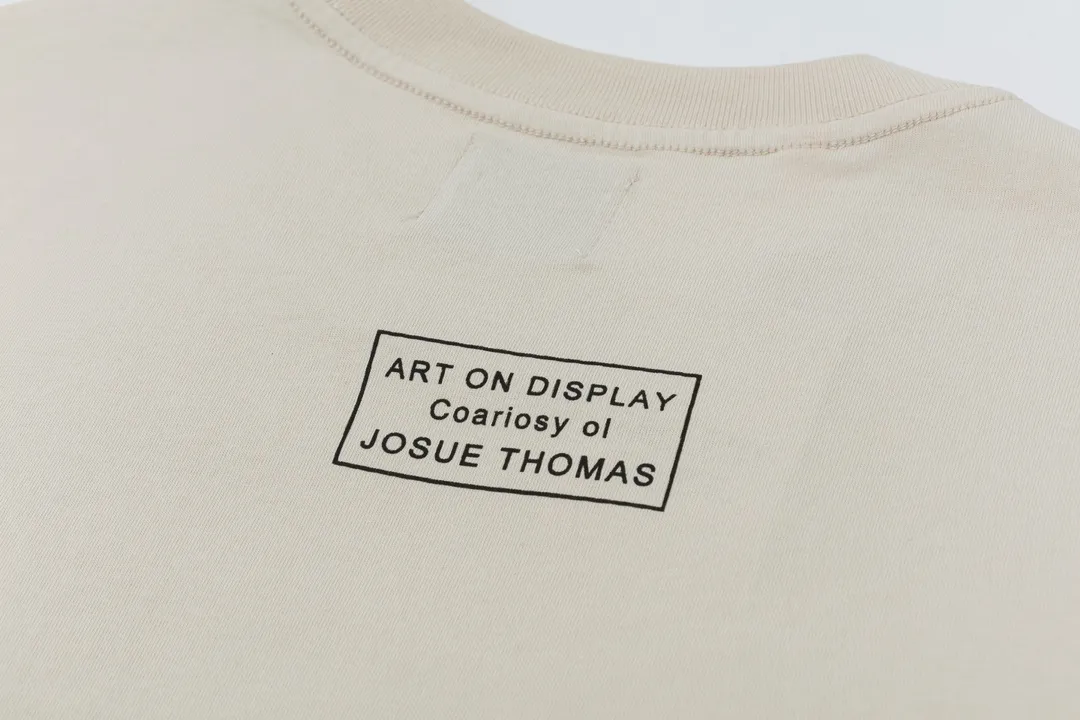 Model D105 Gallery dept European and American washed trendy brand printed high street T-shirts are the same for men and women. After washing and shaping, they will not change shape and will not pill. They are comfortable and breathable. Apricot color S to XL, p106